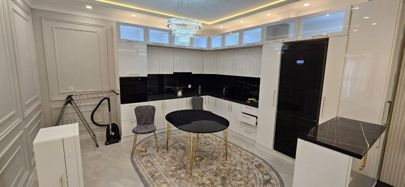 Lease, Apartments, c. Dushanbe, I. Somoni, ЦУМ, цена 9 500 Lease, Apartments, c. Dushanbe, I. Somoni, ЦУМ, цена 9 500
