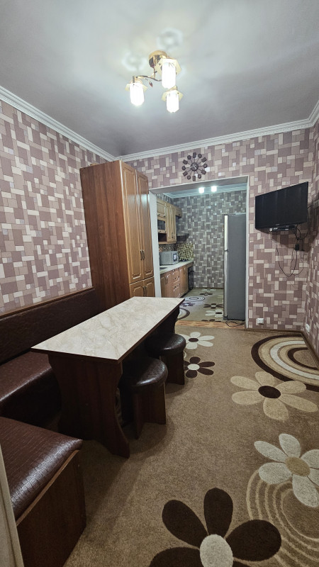 Сдам, Квартира, г. Душанбе, И. Самани, ЦУМ, цена 7 500 Сдам, Квартира, г. Душанбе, И. Самани, ЦУМ, цена 7 500
