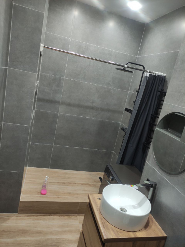 Lease, Apartments, c. Dushanbe, Shohmansur, Дом печать, Гостиница Гулистон, цена 7 500 Lease, Apartments, c. Dushanbe, Shohmansur, Дом печать, Гостиница Гулистон, цена 7 500