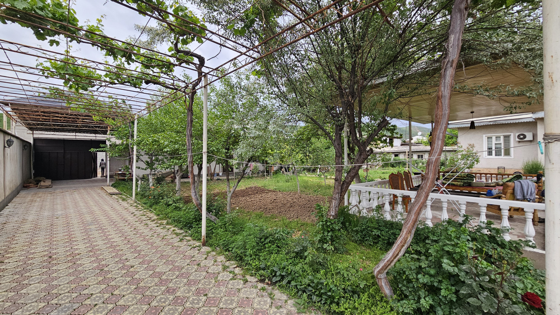 Lease, Villas, c. Dushanbe, I. Somoni, Мишкоро, цена 30 000 Lease, Villas, c. Dushanbe, I. Somoni, Мишкоро, цена 30 000