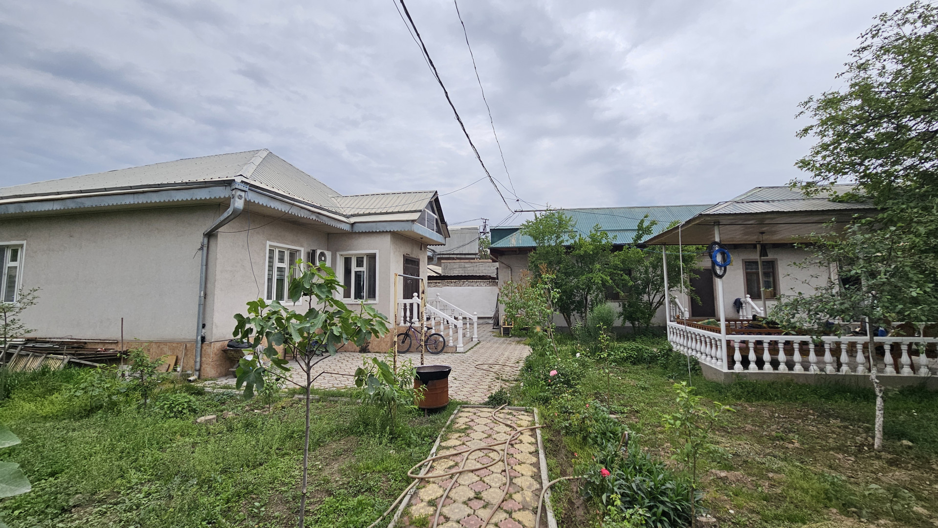 Lease, Villas, c. Dushanbe, I. Somoni, Мишкоро, цена 30 000 Lease, Villas, c. Dushanbe, I. Somoni, Мишкоро, цена 30 000