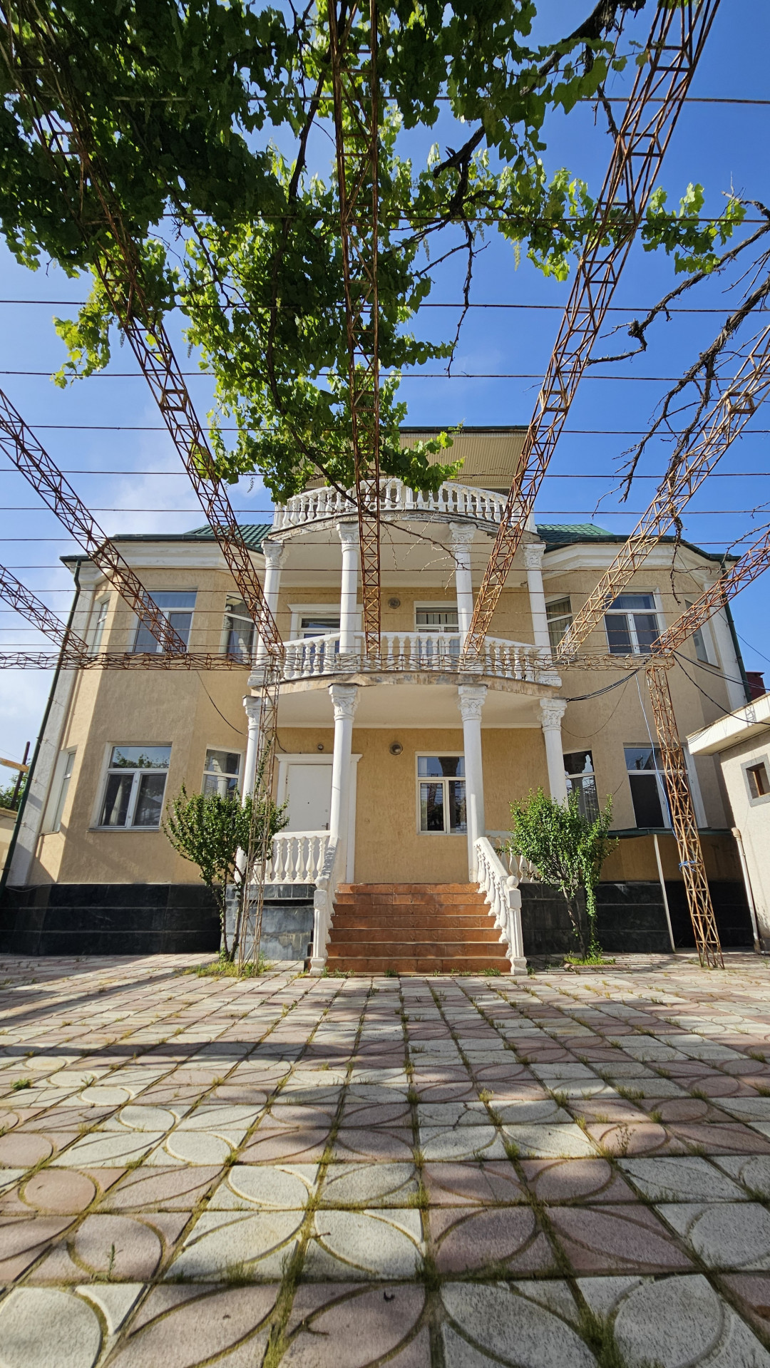 Lease, Villas, c. Dushanbe, I. Somoni, Ваданасос, цена 35 000 Lease, Villas, c. Dushanbe, I. Somoni, Ваданасос, цена 35 000