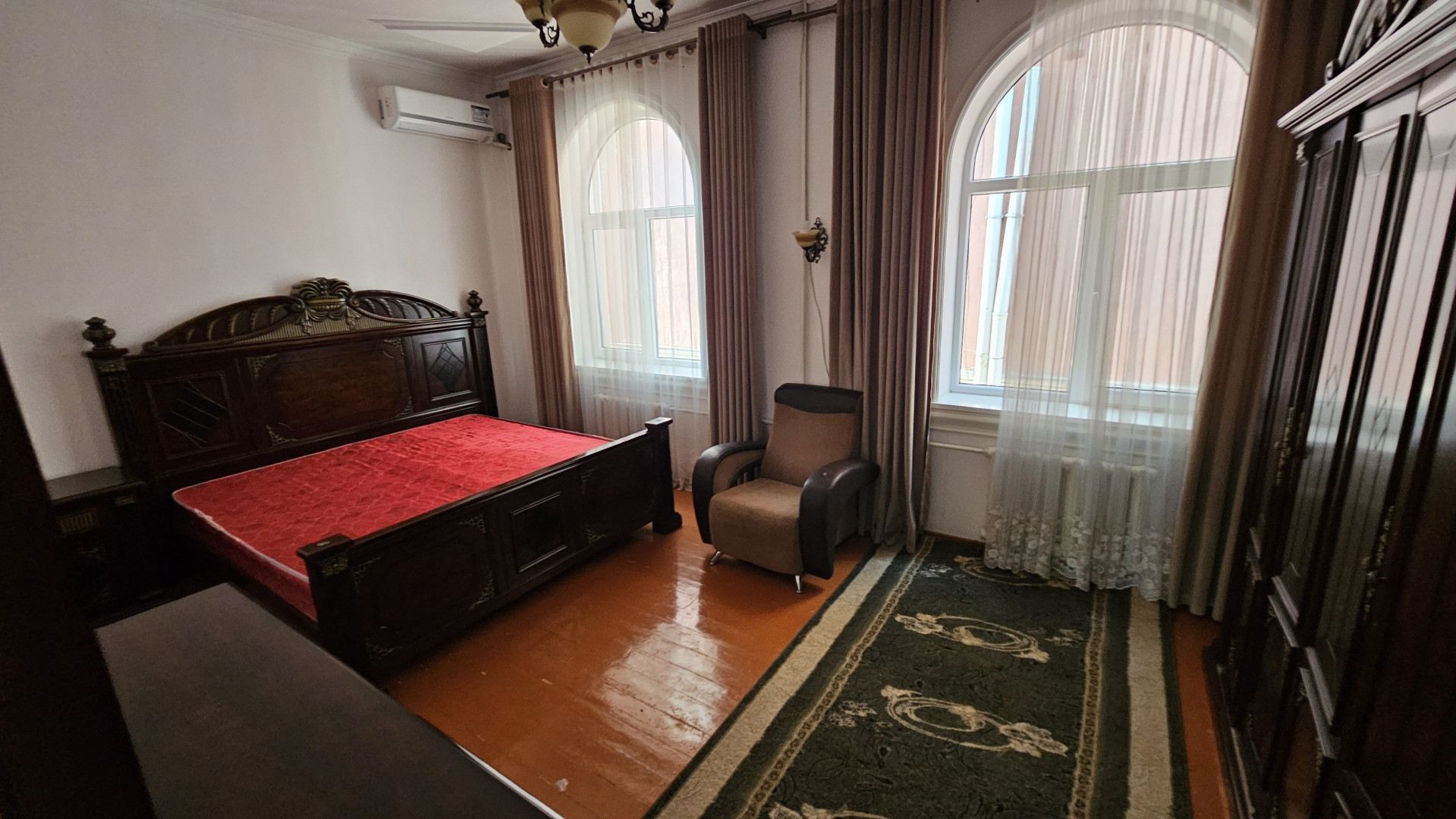 Lease, Villas, c. Dushanbe, I. Somoni, Ваданасос, цена 35 000 Lease, Villas, c. Dushanbe, I. Somoni, Ваданасос, цена 35 000