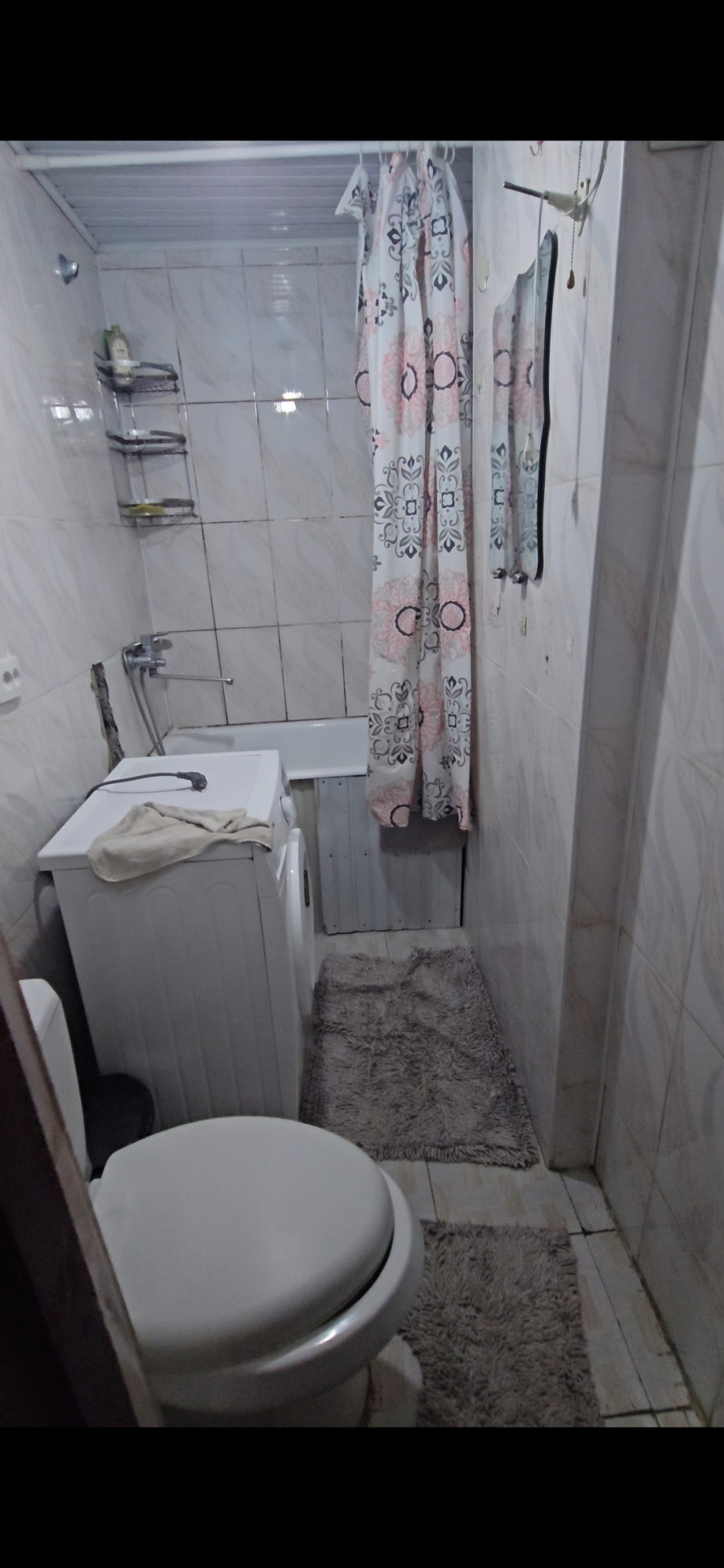 Ба иҷора, Ҳуҷра, ш. Душанбе, Шоҳмансур, Танка, цена 3 500 Ба иҷора, Ҳуҷра, ш. Душанбе, Шоҳмансур, Танка, цена 3 500