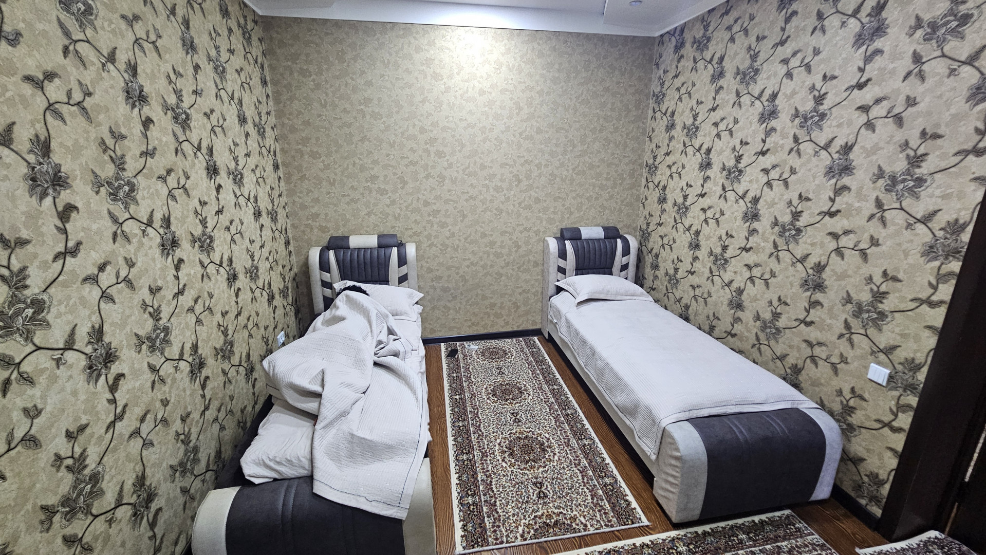 Selling, Villas, c. Dushanbe, I. Somoni, Сарез, цена 3 400 000 Selling, Villas, c. Dushanbe, I. Somoni, Сарез, цена 3 400 000