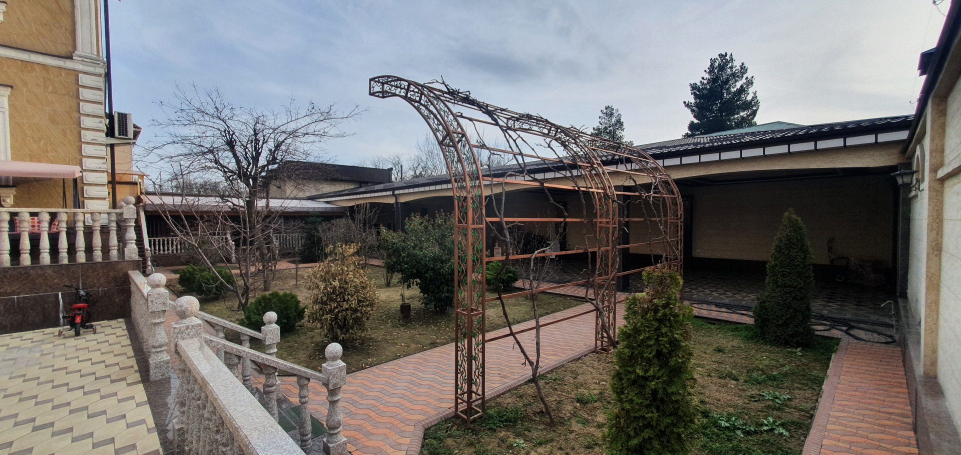 Lease, Villas, c. Dushanbe, Shohmansur, , цена 400 000 Lease, Villas, c. Dushanbe, Shohmansur, , цена 400 000