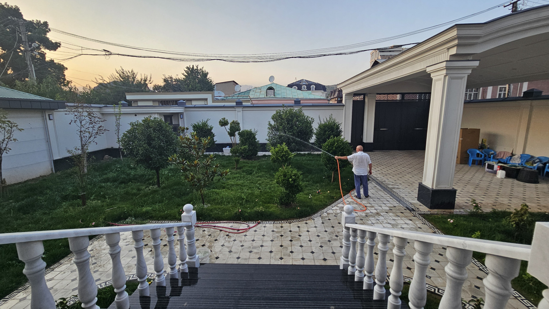 Продам, Дома и Дачи, г. Душанбе, И. Самани, Ваданасос, цена 11 000 000 Продам, Дома и Дачи, г. Душанбе, И. Самани, Ваданасос, цена 11 000 000