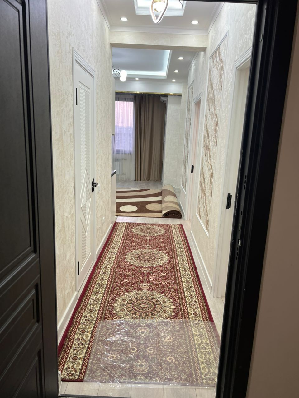 Сдам, Квартира, г. Душанбе, Шохмансур, Садбарг - BustonCity, цена 5 500 Сдам, Квартира, г. Душанбе, Шохмансур, Садбарг - BustonCity, цена 5 500