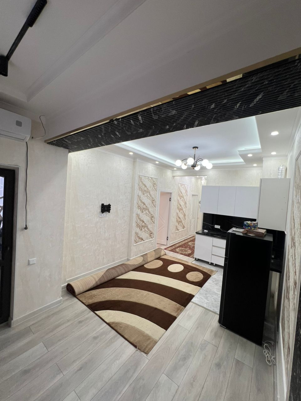 Сдам, Квартира, г. Душанбе, Шохмансур, Садбарг - BustonCity, цена 5 500 Сдам, Квартира, г. Душанбе, Шохмансур, Садбарг - BustonCity, цена 5 500