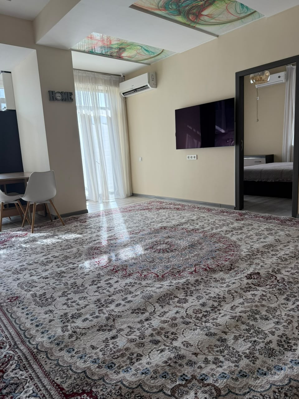 Ба иҷора, Ҳуҷра, ш. Душанбе, И. Сомонӣ, Пединистут, цена 6 000 Ба иҷора, Ҳуҷра, ш. Душанбе, И. Сомонӣ, Пединистут, цена 6 000