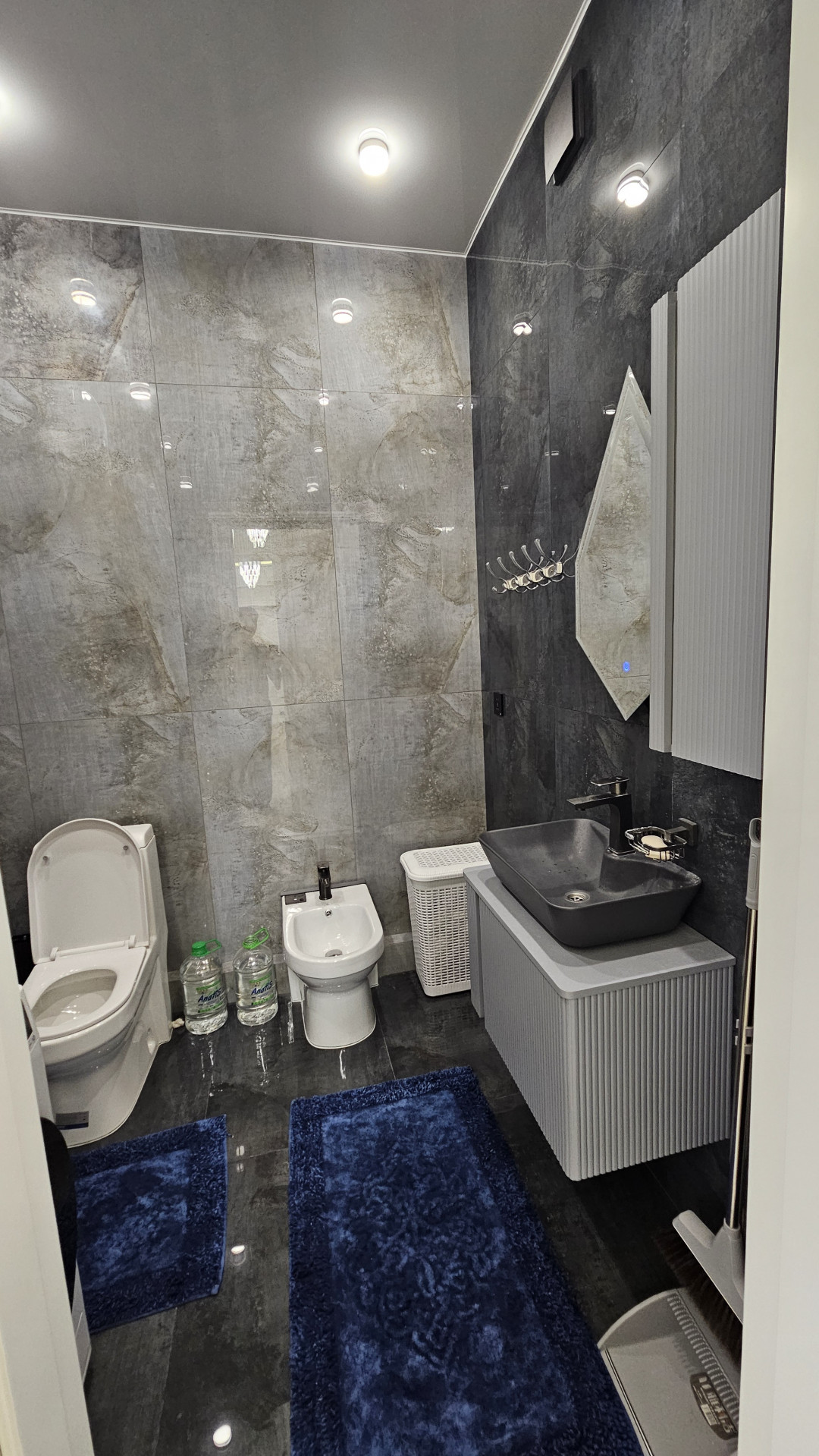 Lease, Apartments, c. Dushanbe, I. Somoni, TCell, цена 30 000 Lease, Apartments, c. Dushanbe, I. Somoni, TCell, цена 30 000