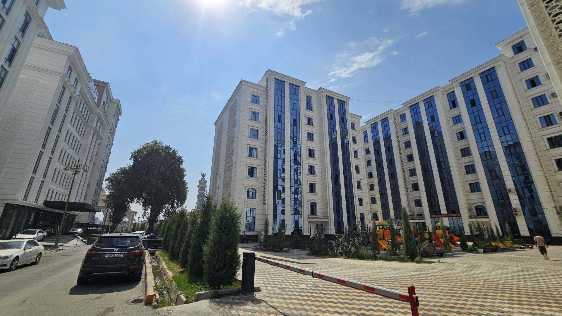 Ба иҷора, Ҳуҷра, ш. Душанбе, И. Сомонӣ, Пединистут, цена 70 000 Ба иҷора, Ҳуҷра, ш. Душанбе, И. Сомонӣ, Пединистут, цена 70 000