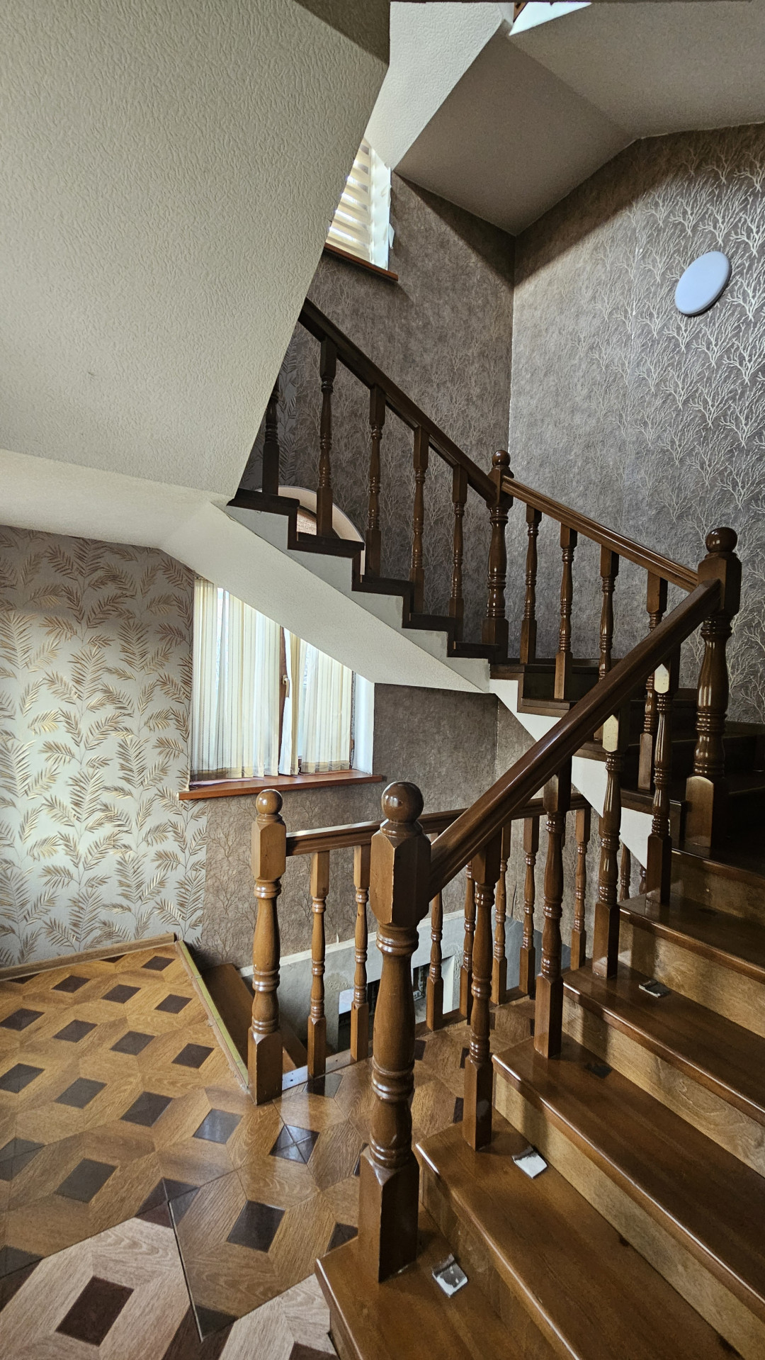 Lease, Villas, c. Dushanbe, I. Somoni, Шаҳрисабз, цена 18 000 Lease, Villas, c. Dushanbe, I. Somoni, Шаҳрисабз, цена 18 000