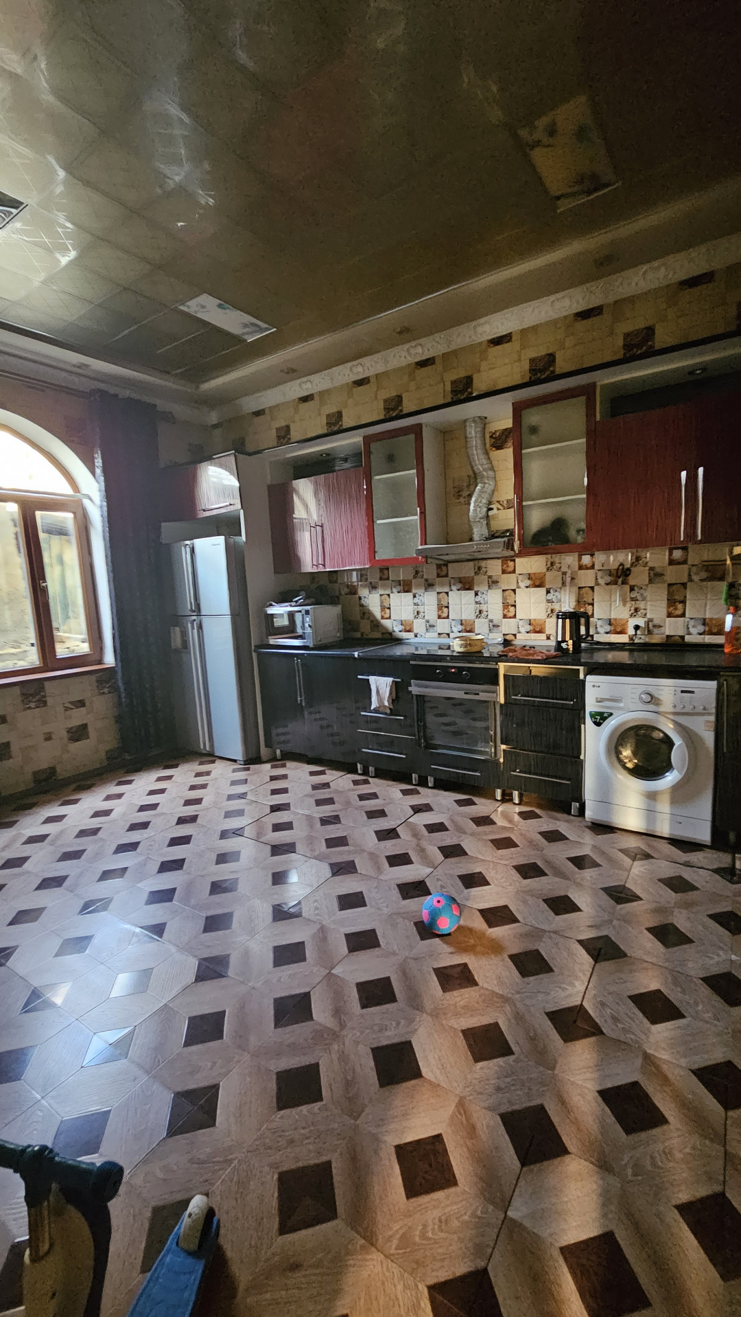 Lease, Villas, c. Dushanbe, I. Somoni, Шаҳрисабз, цена 18 000 Lease, Villas, c. Dushanbe, I. Somoni, Шаҳрисабз, цена 18 000