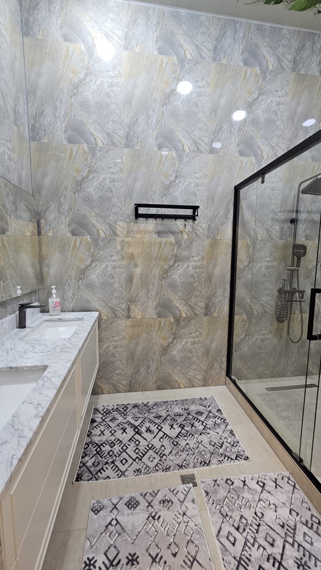Lease, Villas, c. Dushanbe, Sino, Лучоб, цена 125 000 Lease, Villas, c. Dushanbe, Sino, Лучоб, цена 125 000